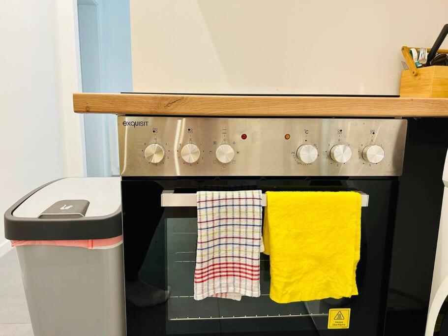 Apartment Central Sunny With Free Parking Wien